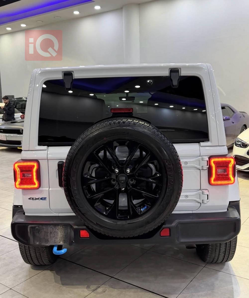 جیپ رانگلەر